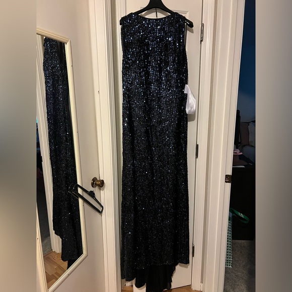 Ieena by Mac Duggal NWT formal - Picture 3 of 5